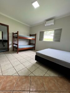 01215af6-0135-4bba-bfb7-4be65892784e